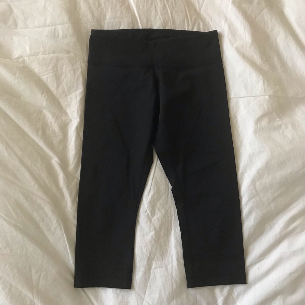 Lululemon Wunder Under Crop in Black Luxtreme